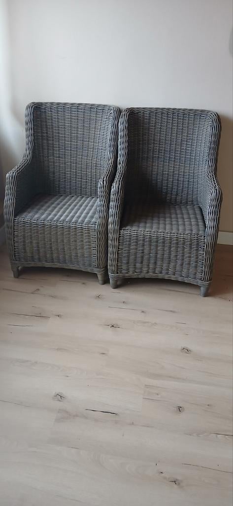 2 terrasstoelen , loungestoelen zo goed als nieuw, Tuin en Terras, Ophalen