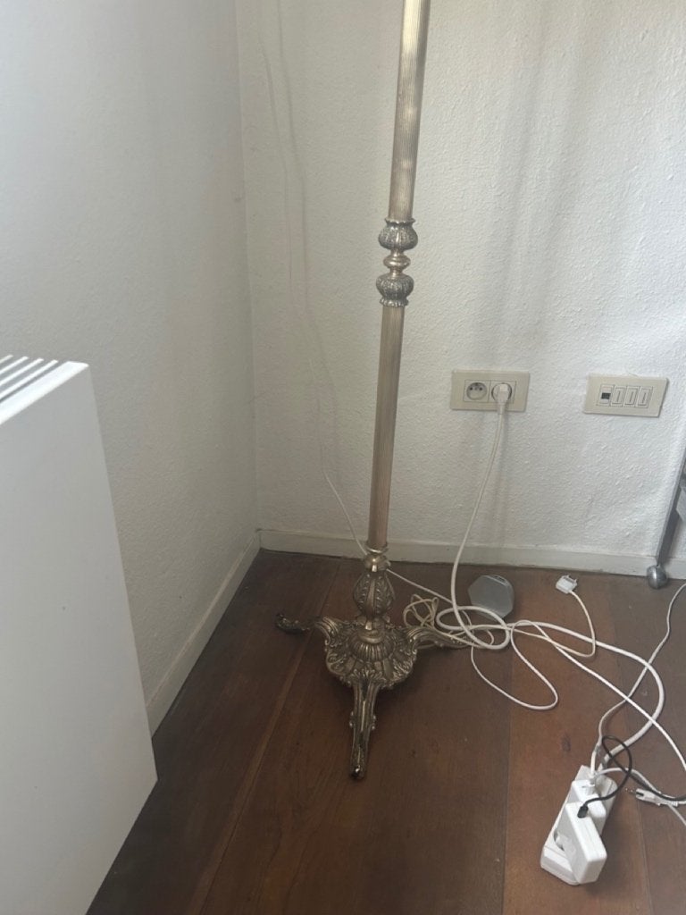 Élégant lampadaire vintage avec pied en métal, Maison & Meubles, Enlèvement, Utilisé, 100 à 150 cm, Métal