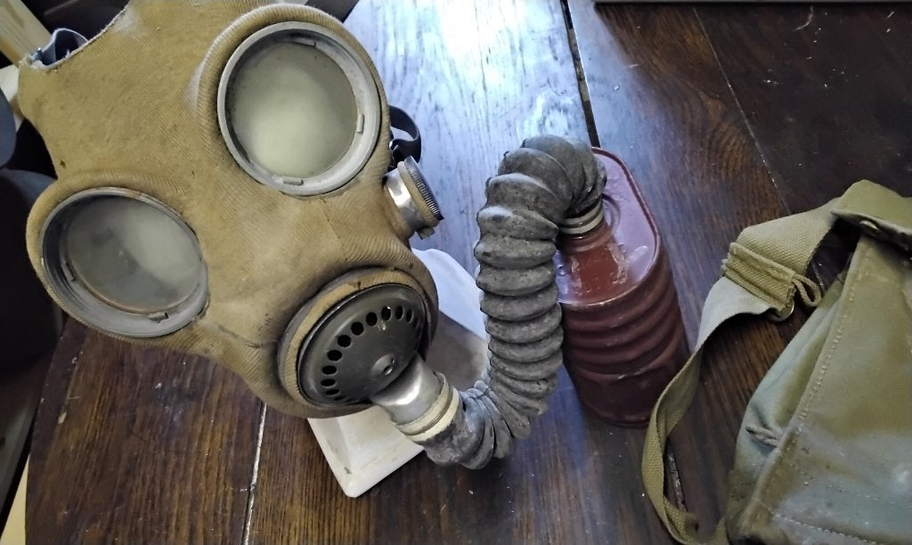 MASQUE A GAZ BRITANNIQUE ET ALLEMAND, Collections, Enlèvement ou Envoi, Armée de terre, Autres types