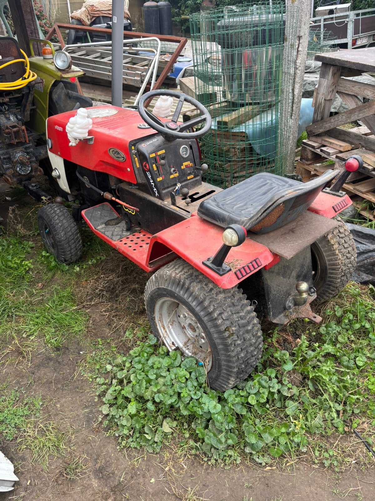 Zitmaaier traktor, Ophalen, Gebruikt