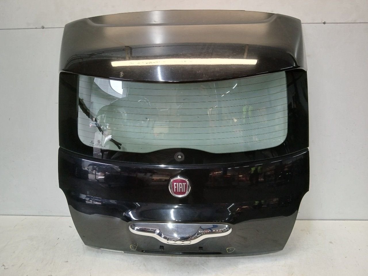 Achterklep Fiat 500, Onderdelen@venauto.nl, Van der Ven Autorecycling B.V., Arrière, Ettenseweg 76, 4706 PB Roosendaal, The Netherlands