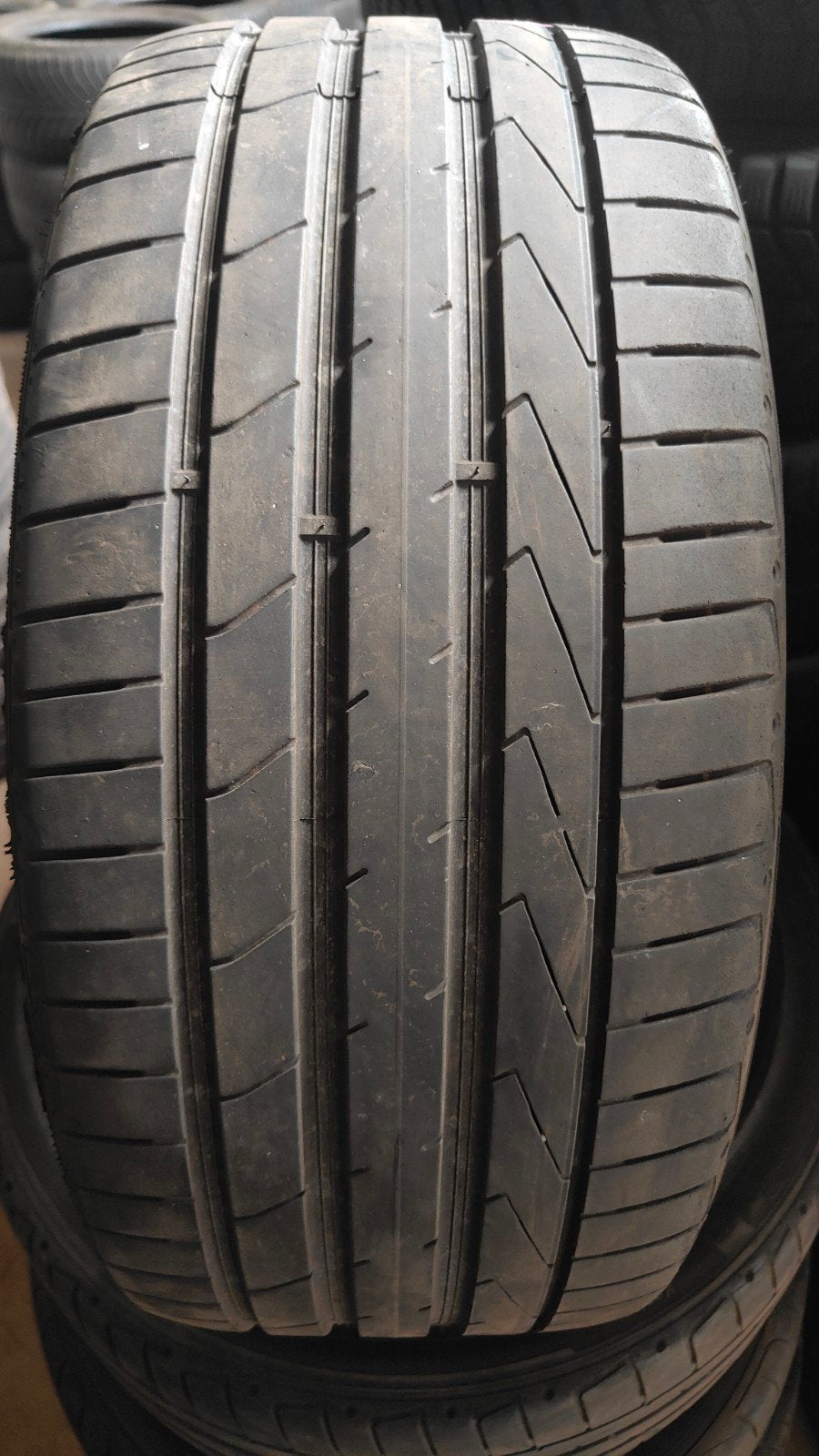 235/40r19 Hankook 50€ l'unité avec montage et équilibrage, Autos : Pièces & Accessoires, Commande, Enlèvement