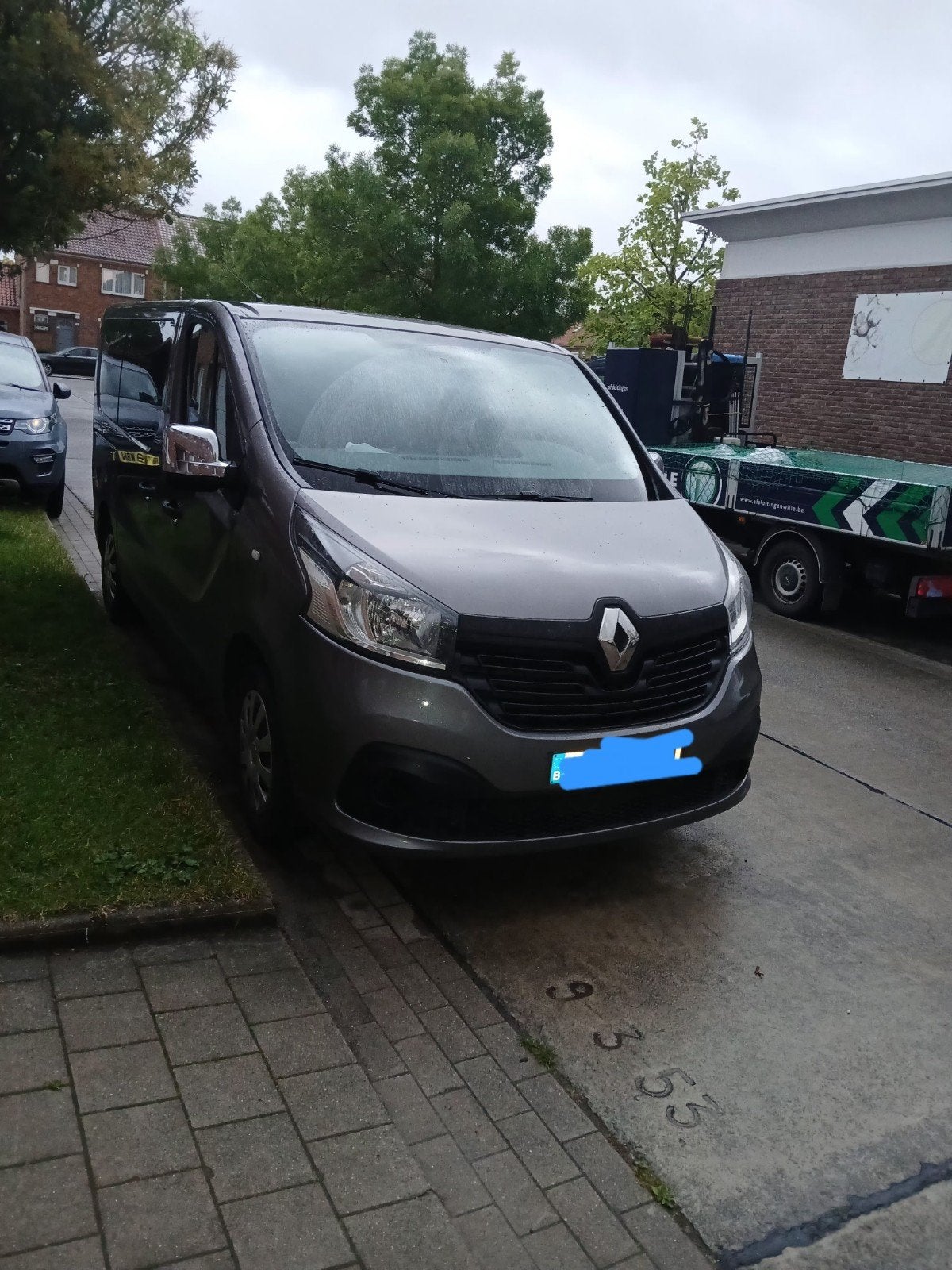 Renault trafic, Euro 5, 9 zetels, Bedrijf, Te koop