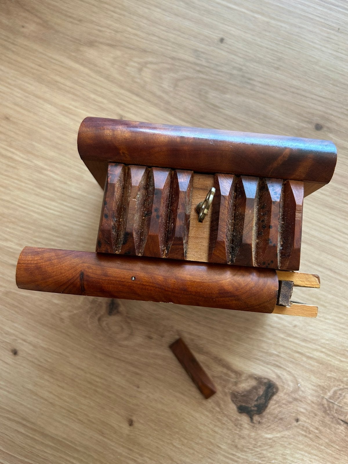 Boîte secrète, Enlèvement ou Envoi, Utilisé, Brun, Avec serrure