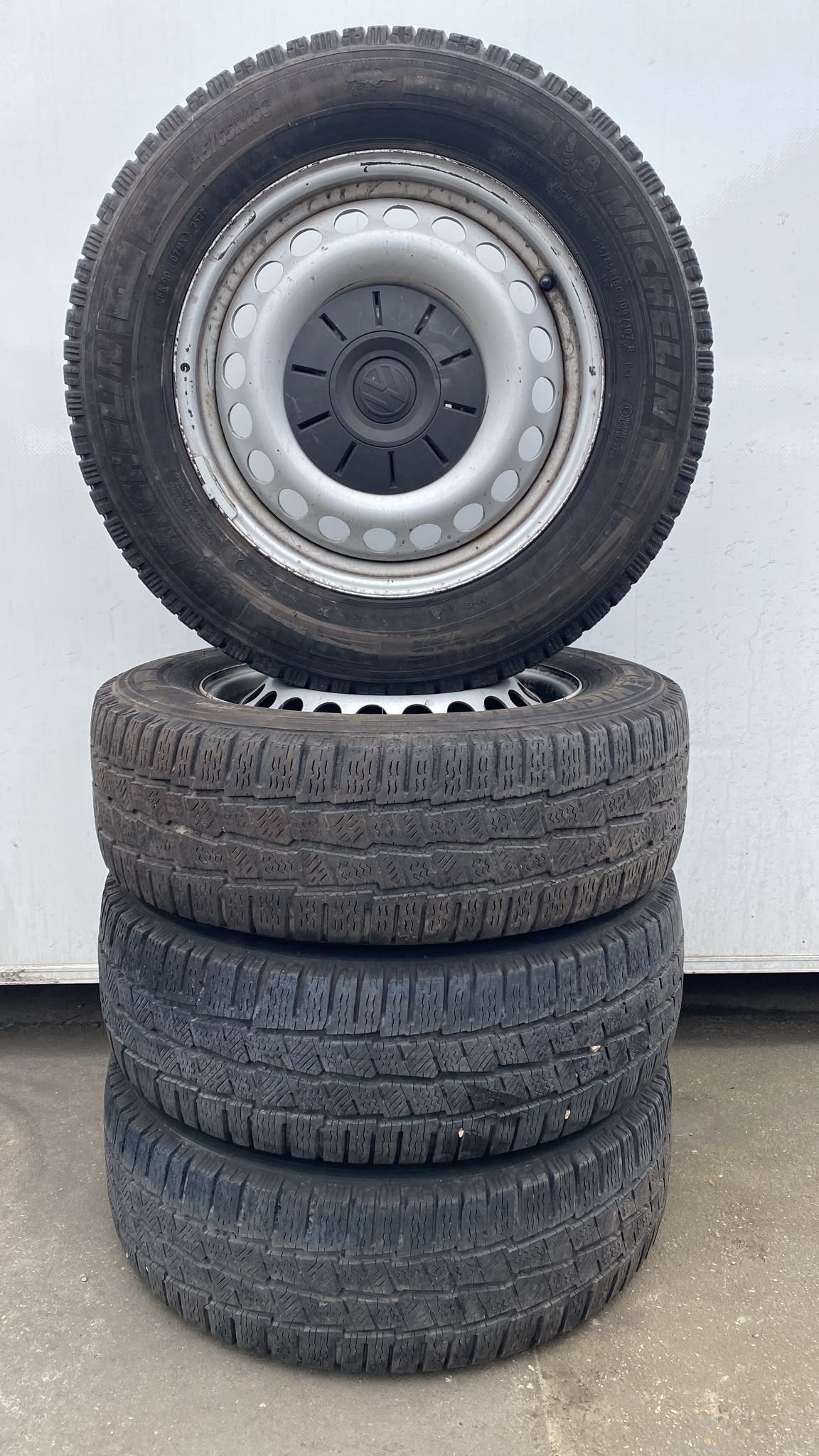 Vw Transporter T5 T6 T6.1 Winter Banden Set 215-65-16 5x120, Gebruikt, -, -, Banden en Velgen