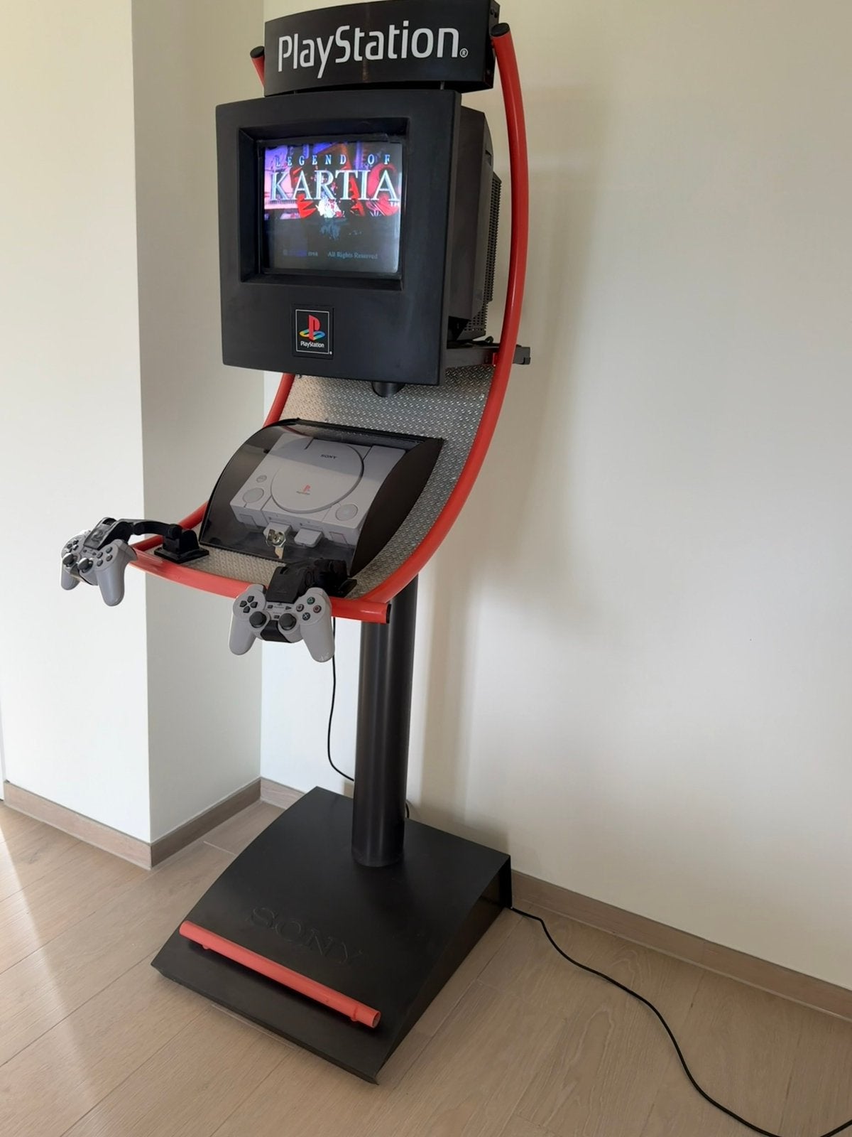 PlayStation 1 Demopod / Kiosk - Zeldzaam verzamelobject, Games en Spelcomputers, Ophalen, Zo goed als nieuw