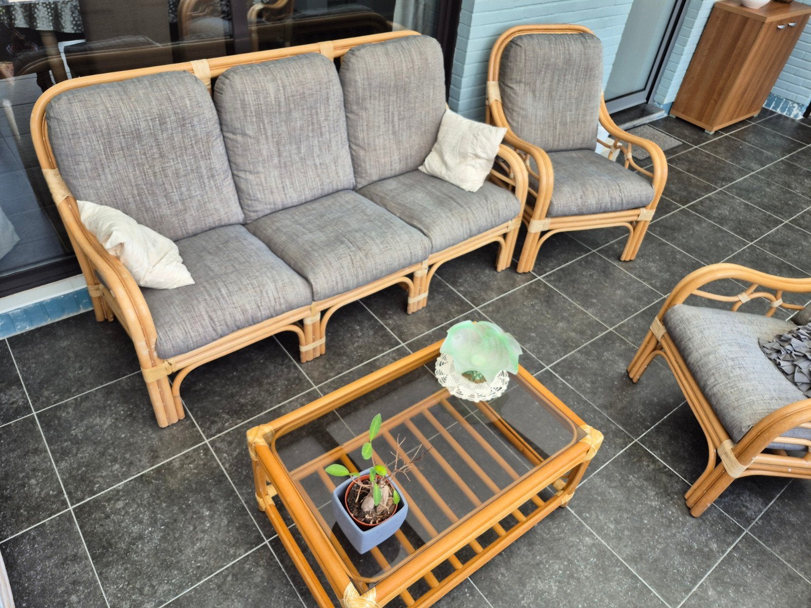 Rotan zetel en tafel, Maison & Meubles, Enlèvement, Comme neuf, Osier ou Rotin