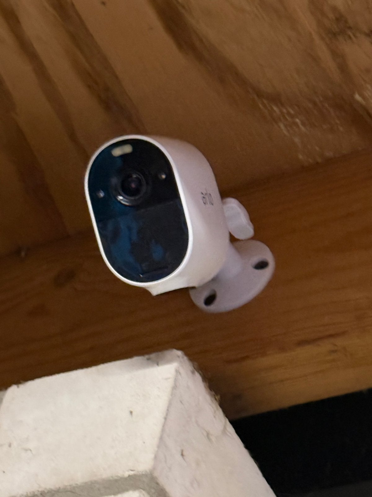 2x Arlo Essential Spotlight beveiligingscamera –, Audio, Tv en Foto, Videobewaking, Ophalen, Zo goed als nieuw