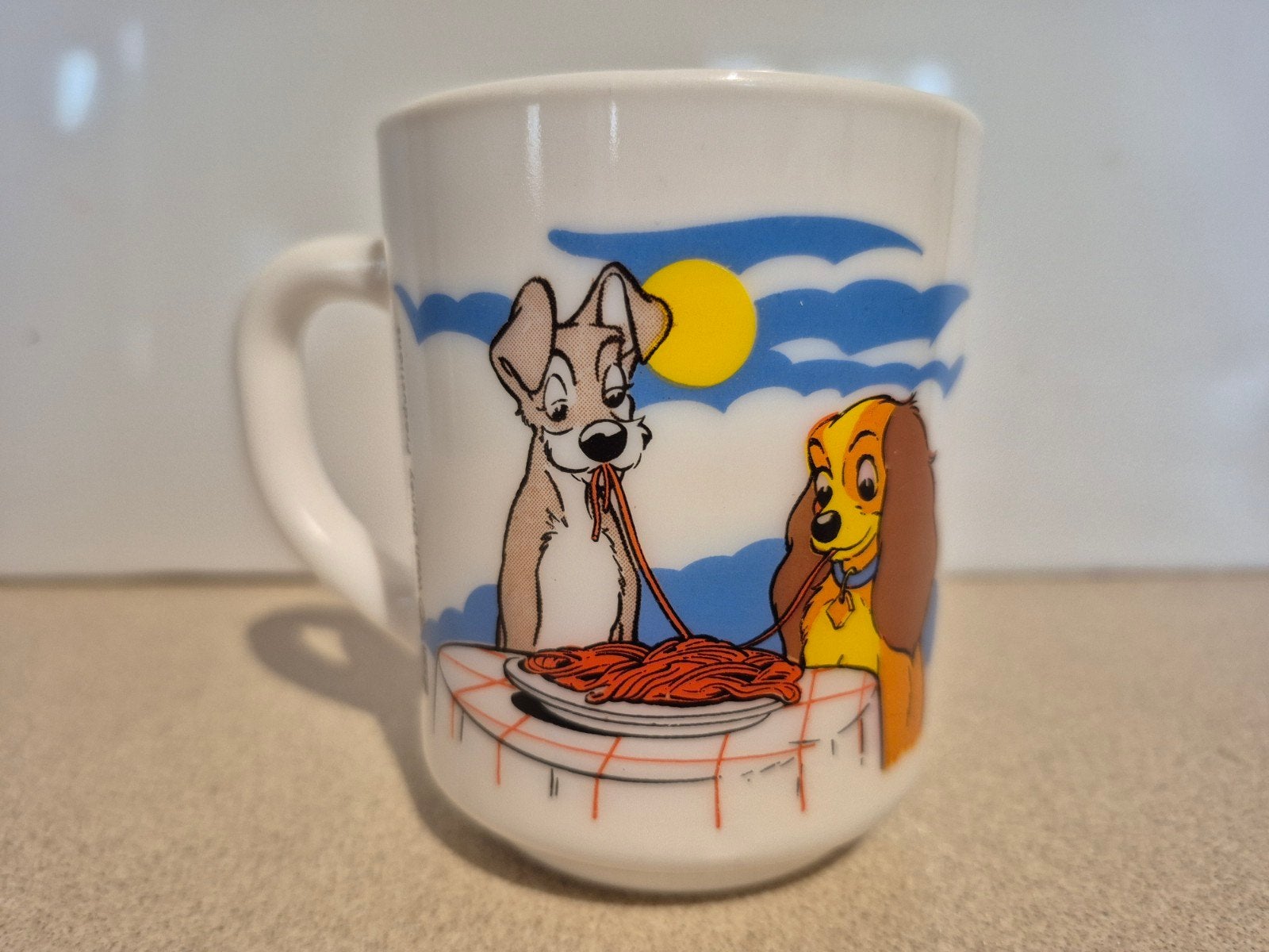 Disney Lady en de Vagebond mok tas kop mug, Ophalen of Verzenden, Overige figuren, Zo goed als nieuw, Servies