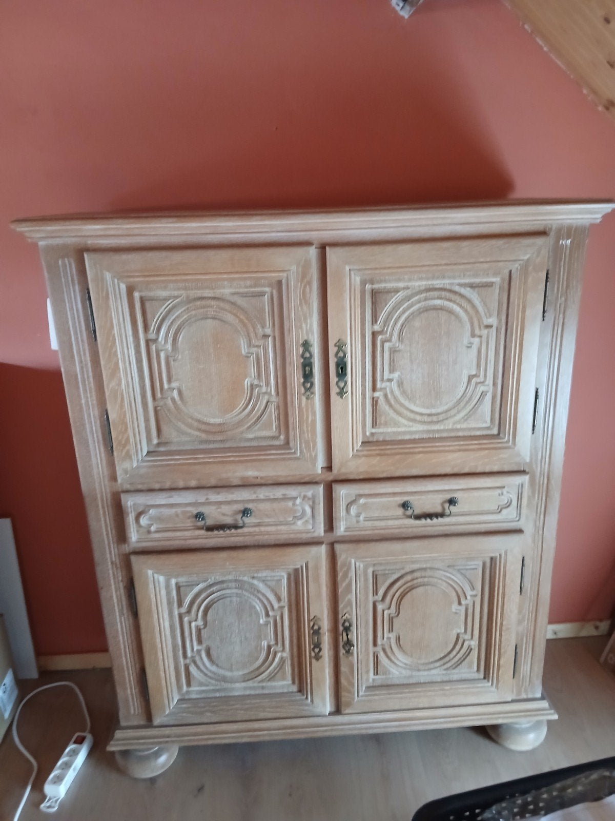 Commode en bois massif, Maison & Meubles, Enlèvement, Utilisé