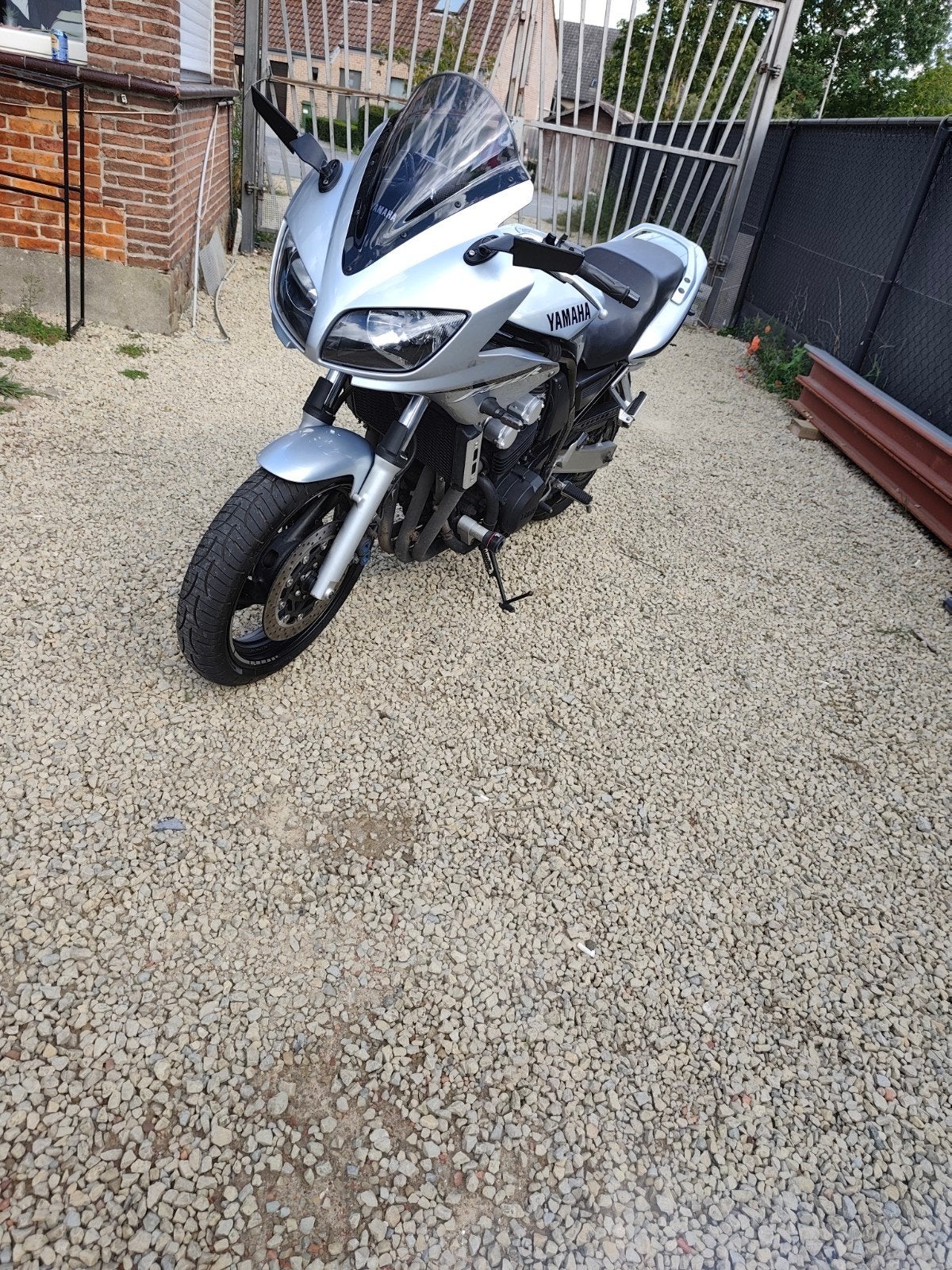 Yamaha Fazer 600 van 2002 weinig kilometers, Motoren, Particulier, Meer dan 35 kW, 600 cc, 4 cilinders