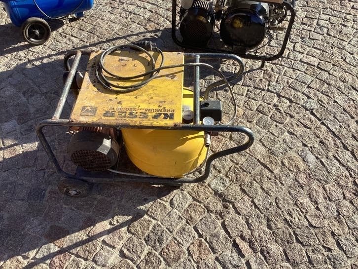 Compressor Kaeser made in Germany, Duitsland eco car 250/30, Doe-het-zelf en Bouw, Ophalen, Gebruikt, 10 bar of meer