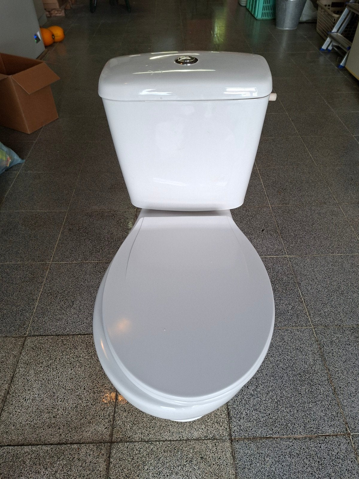 W C, Doe-het-zelf en Bouw, Ophalen