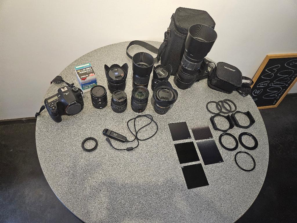 SONY A77 II FOTOKIT + 6 LENZEN, Audio, Tv en Foto, Fotocamera's Digitaal, Gebruikt, Spiegelreflex, Sony, Geen optische zoom, Ophalen