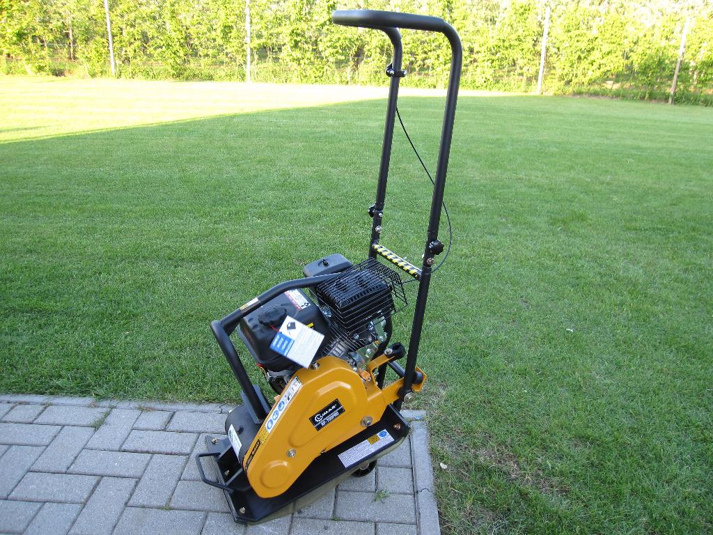 Trilplaat LUMAG RP700PRO, Doe-het-zelf en Bouw, Ophalen, Nieuw