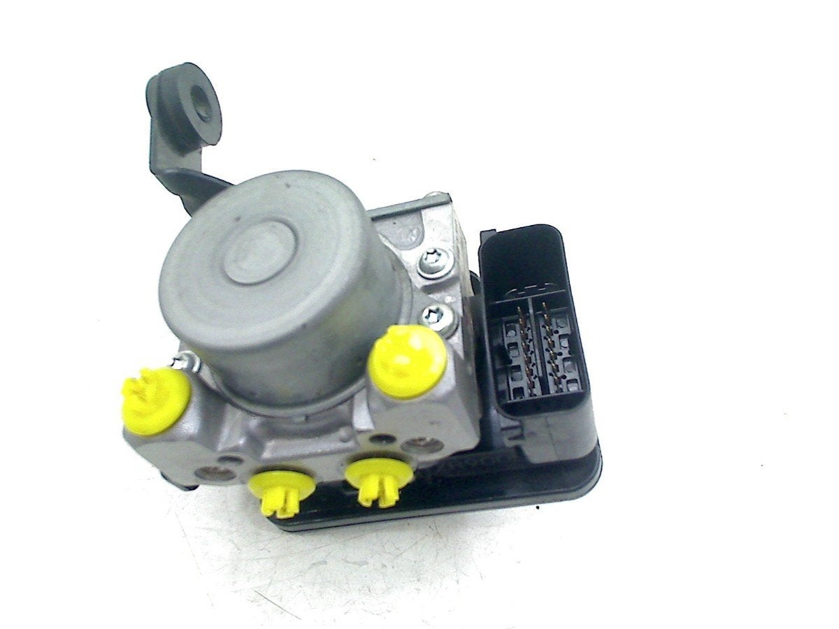 ABS POMP Kawasaki Z 900 2017-2019 (Z900 ZR900), Dhr. S. di Majo, Gebruikt, Info@cama-motorparts.nl, P.J. Troelstraweg 8 8
3144 CX  MAASSLUIS, NL