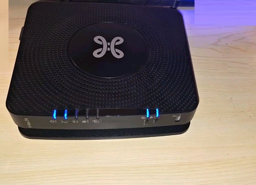 Proximus B-box 3 modem en kabel, Computers en Software, Ophalen of Verzenden
