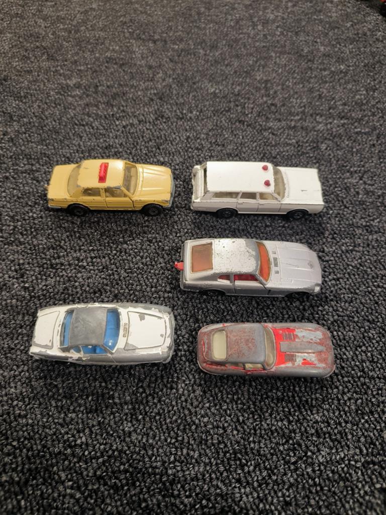 Vintage autootjes jaren '60/'70: Corgi Rockets Volvo & Match, Hobby en Vrije tijd, Modelauto's | 1:87, Corgi, Ophalen of Verzenden