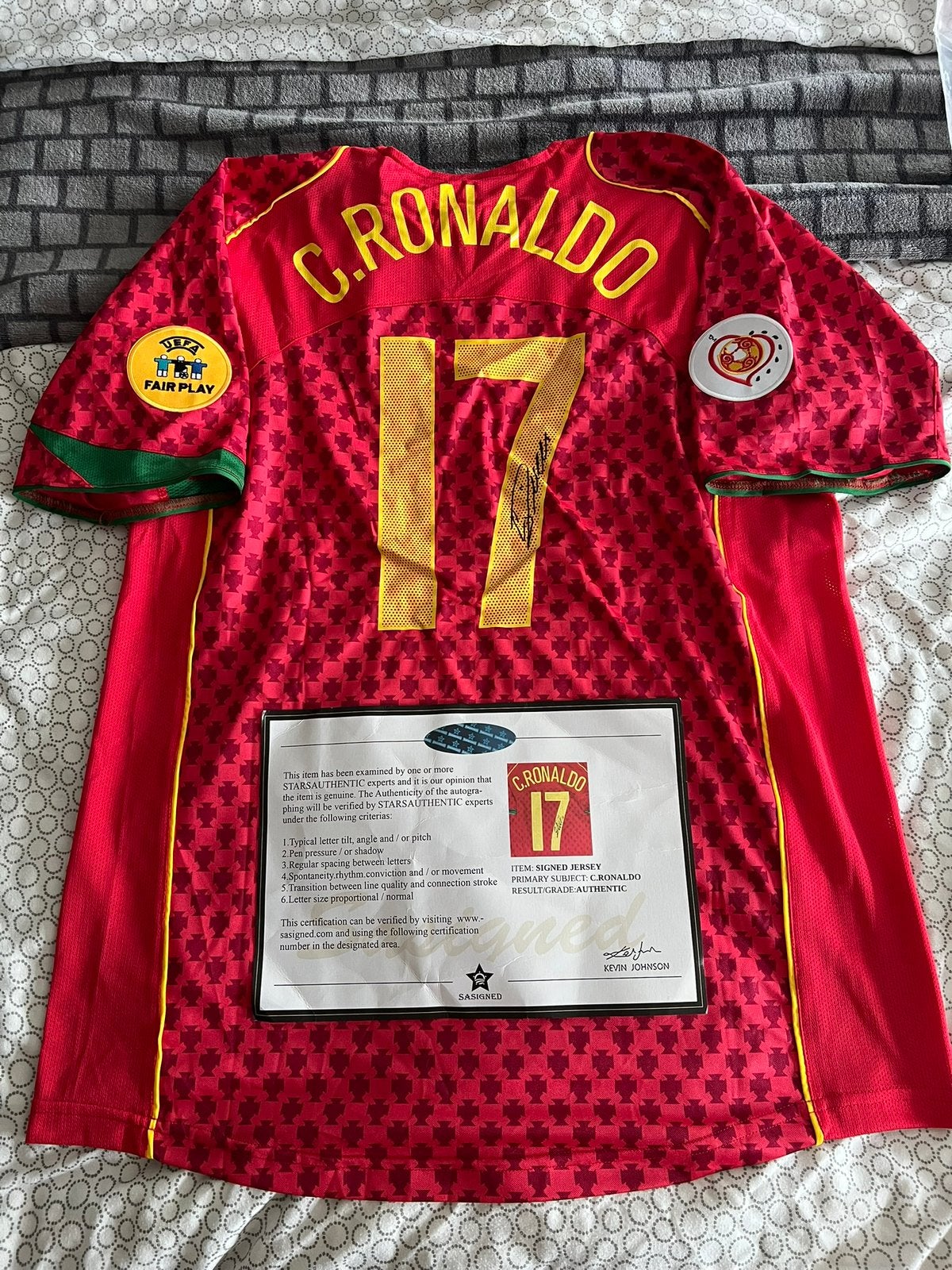 Portugese trui gesigneerd door Ronaldo, Ophalen of Verzenden, Zo goed als nieuw, Shirt