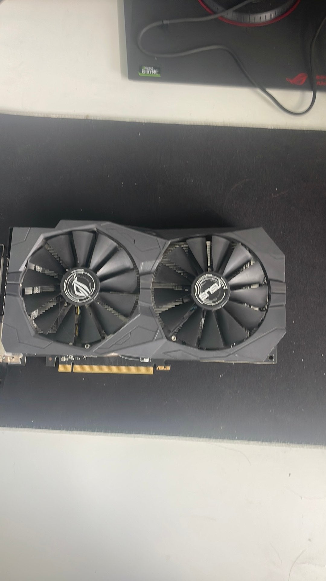 Rog Rx 570 4gb, Ophalen, Zo goed als nieuw