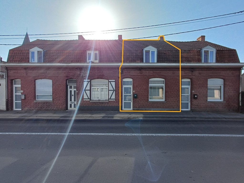 Maison rénovée à Herseaux avec 3 chs terrasse et jardin, Immo, Maison 2 façades, Mouscron, 20923 kWh/an, 5 pièces