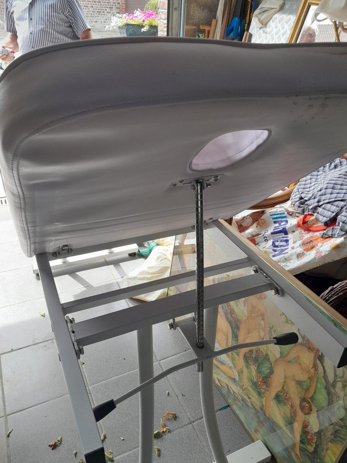 Massagetafel, Ophalen