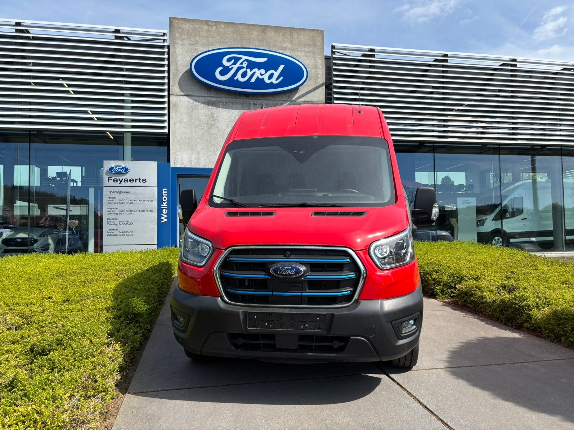 Ford Transit E-Transit 2T 350L L3 Trend Electric – Hoog Da, Autos, Rouge, Entreprise, 3 places, Automatique