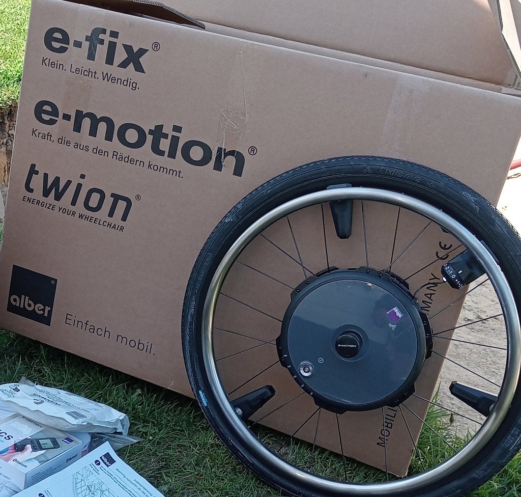 Alber m25 emotion wielen nieuwstaat bluetooth, Diversen, Ophalen of Verzenden, Zo goed als nieuw, Elektrische rolstoel