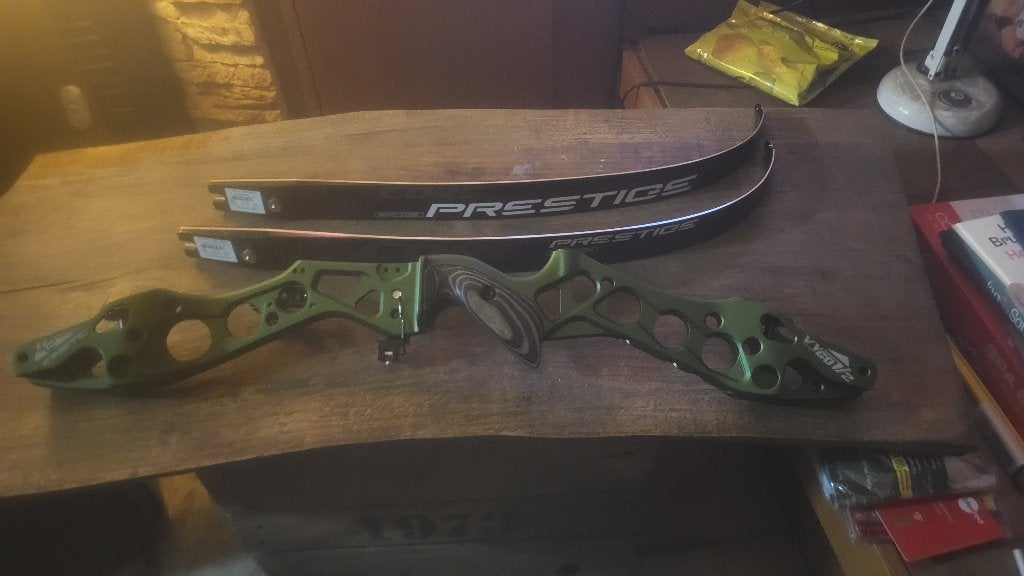 Recurve boog Kinetic Vygo V2, Sport en Fitness, Ophalen of Verzenden, Nieuw, Recurveboog