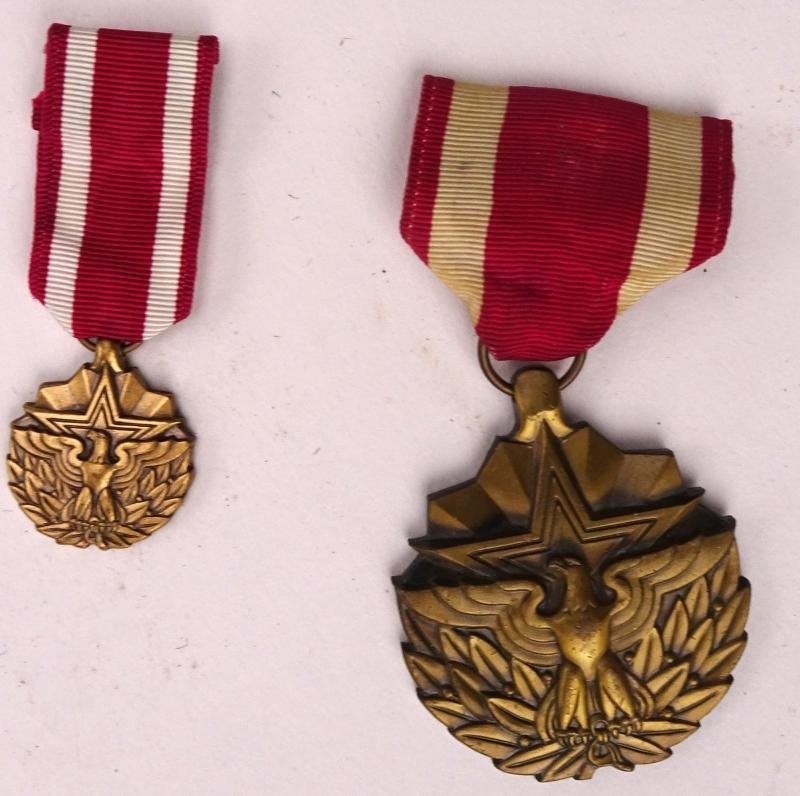 een vietnam meritorious service medal +_miniatuur, Verzamelen, Militaria | Algemeen, Ophalen of Verzenden