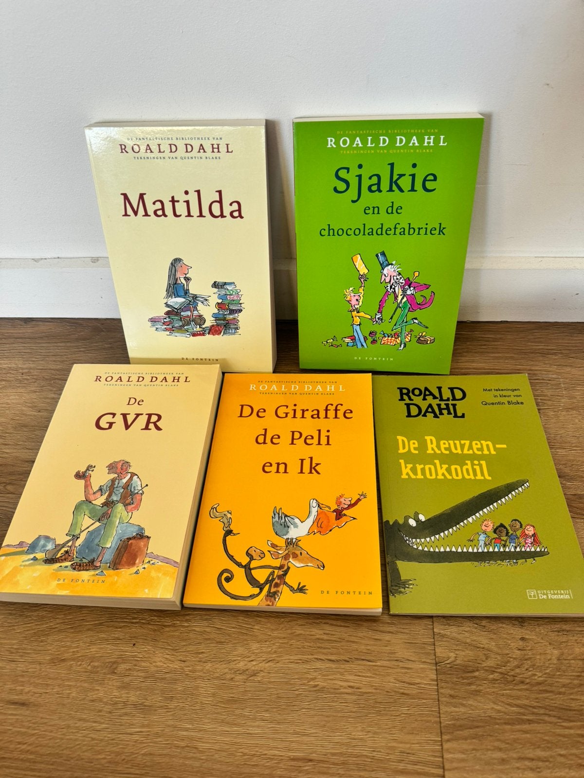 5 boeken van Roald Dahl, Boeken, Ophalen of Verzenden, Zo goed als nieuw