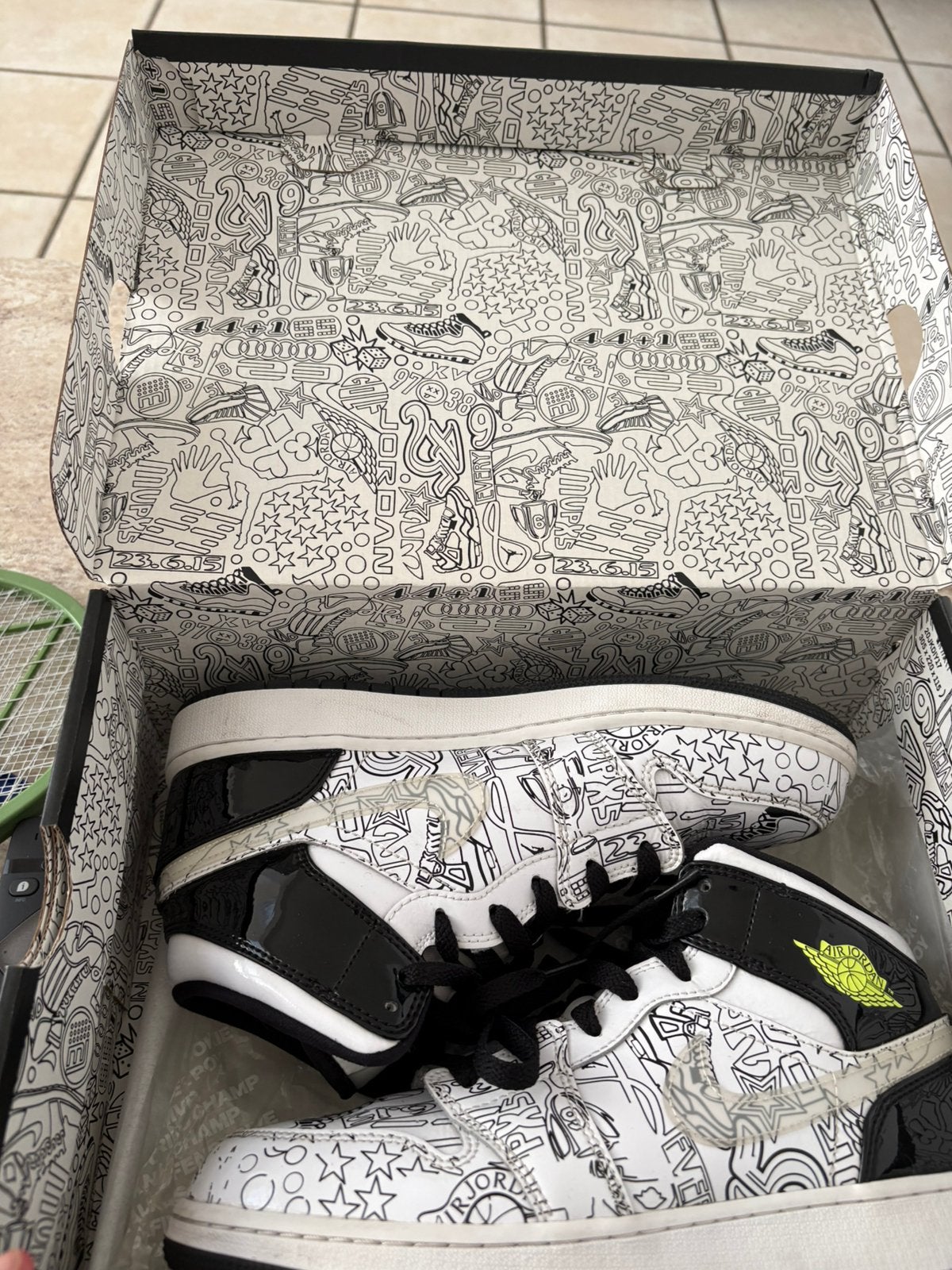 Air Jordan 1 Mid SE, Enlèvement, Comme neuf