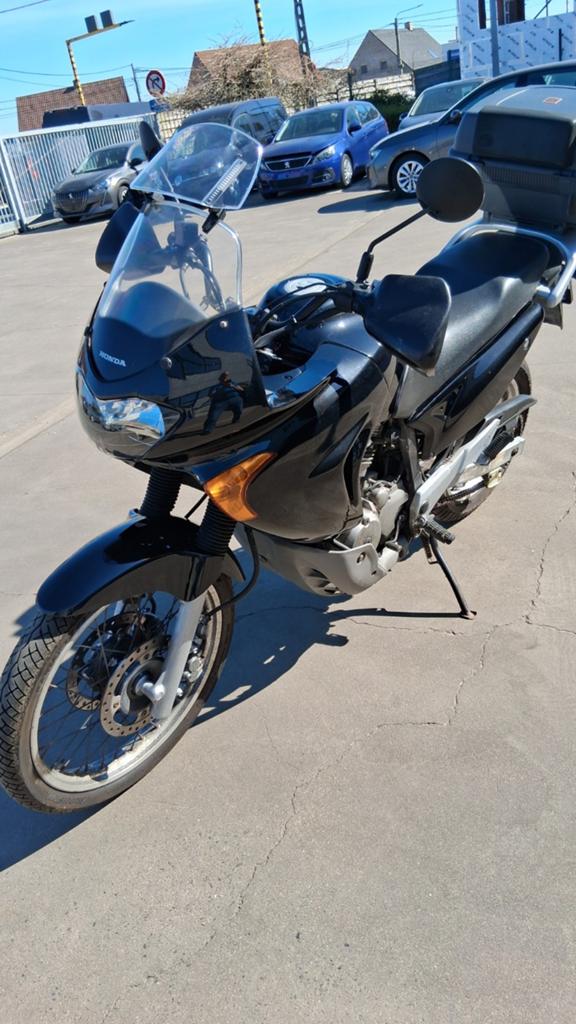 Moto Honda Transalp 650 2001 52000 km, Particulier