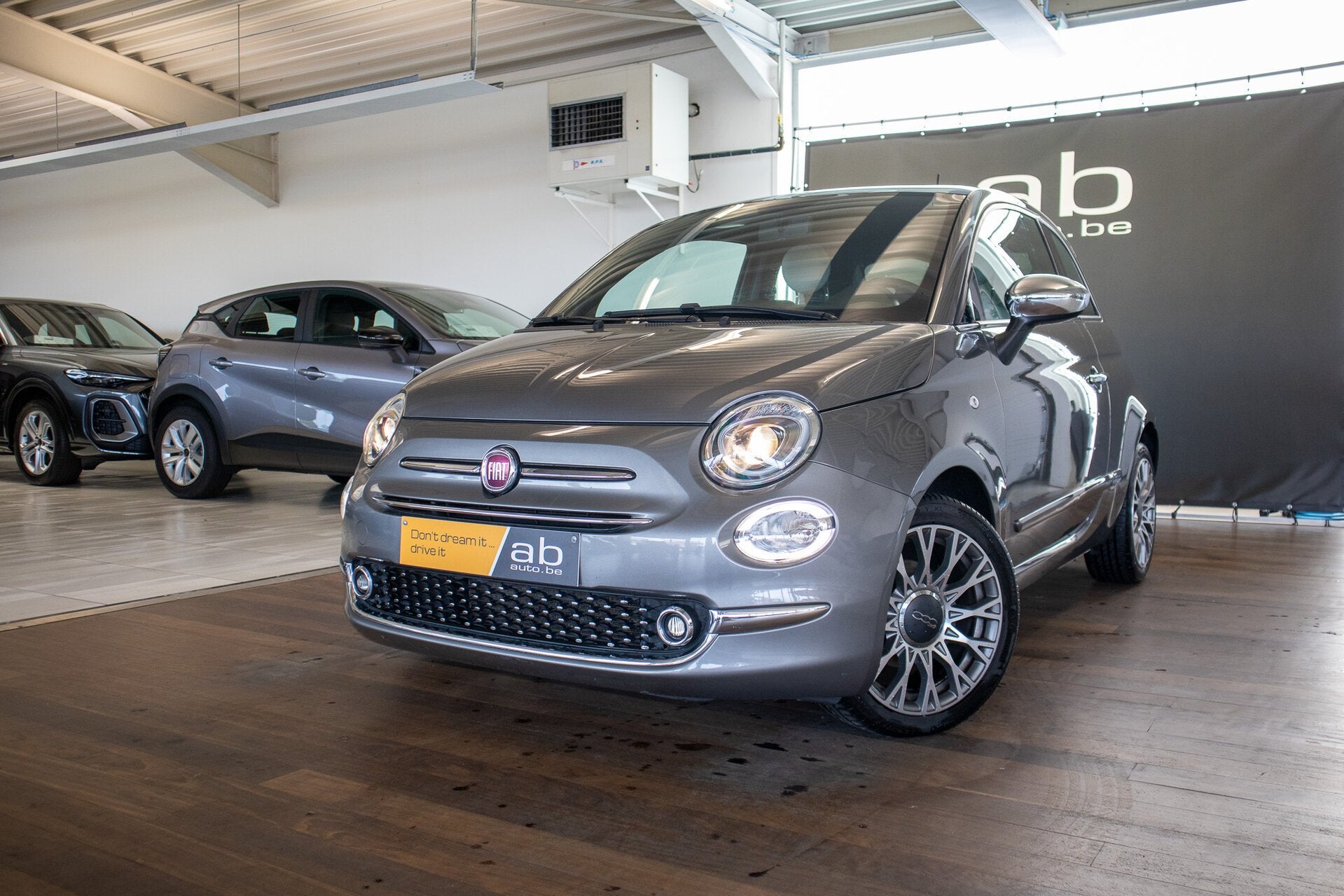 Fiat 500 LOUNGE, PANO, DAB, CRUISE CONTROL, PARKEERSENSOREN, Auto's, 0 kg, 0 cilinders, 1242 cc, 0 kg
