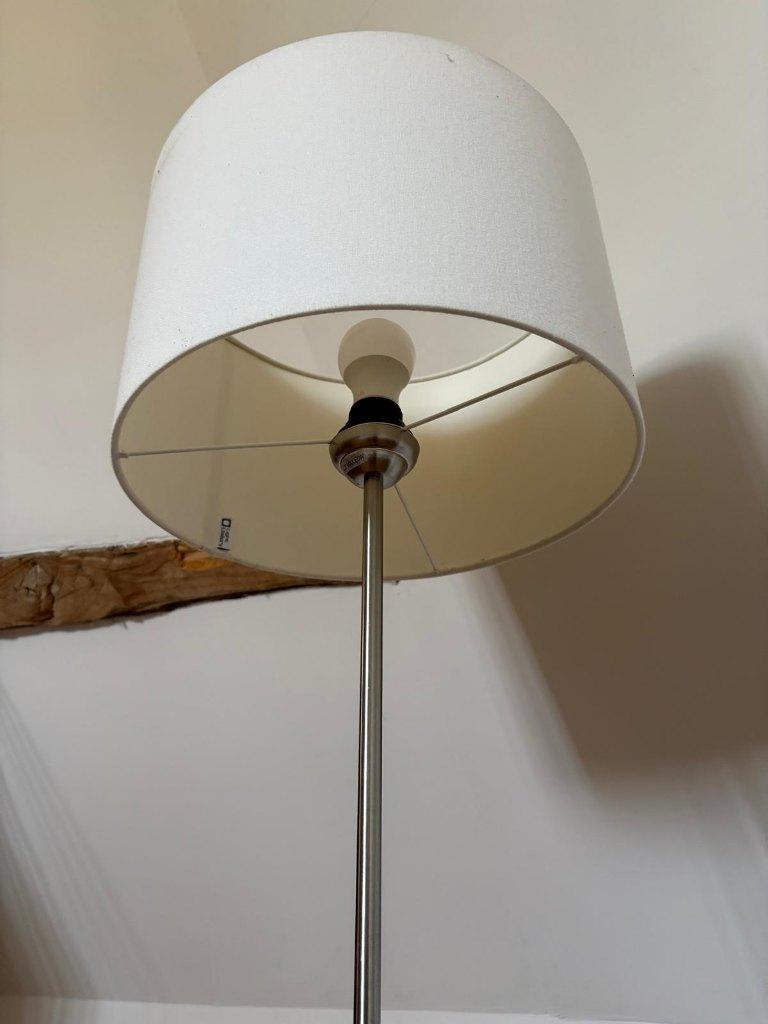 Staanlamp wit, Ophalen, Gebruikt