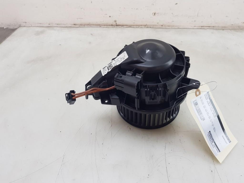 VENTILATEUR RADIATEUR MOTEUR Skoda Scala (|2Q1820021A|), Utilisé, Skoda