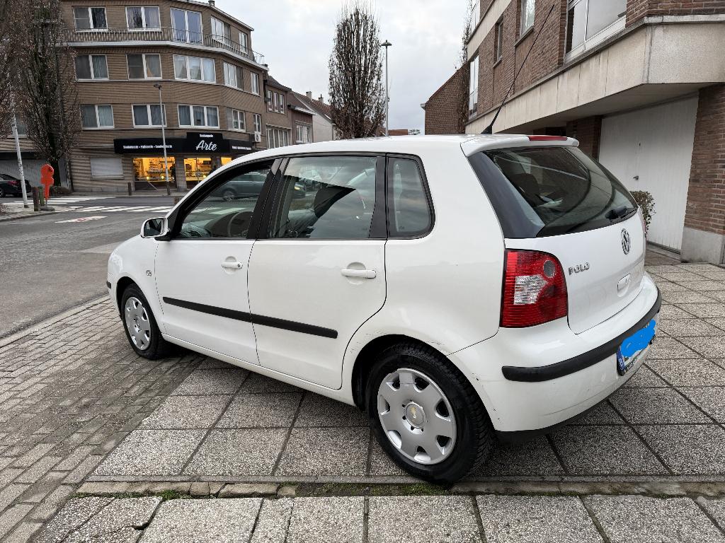 vw polo 1.2 essence 5 portes lez ok 2030 faible km airco, Essai à domicile, Achat, Entreprise, Boîte manuelle