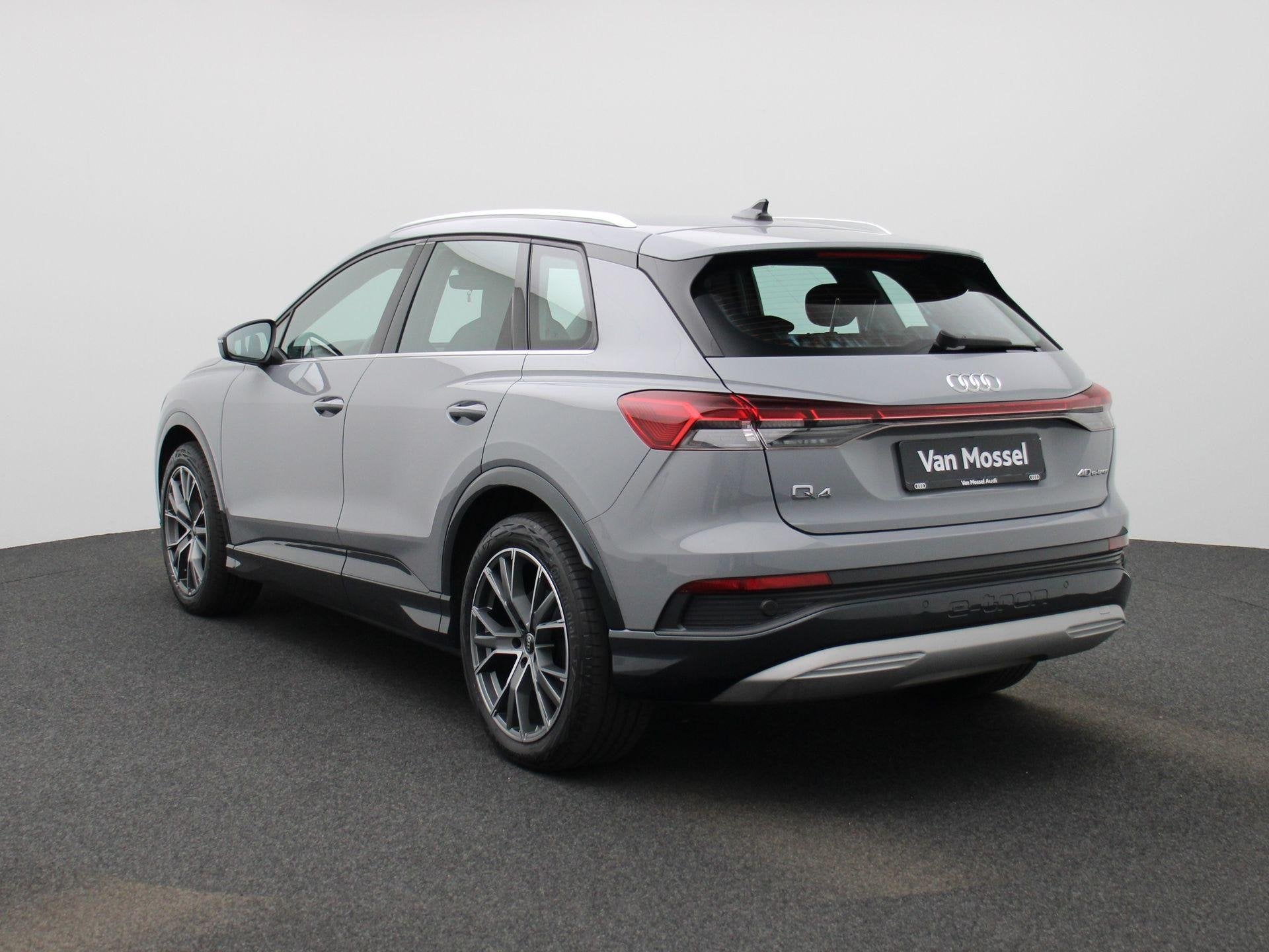 Audi Q4 e-tron 40 Advanced edition 77 kWh (automatique), Autos, Achat, Entreprise, Noir, 5 places