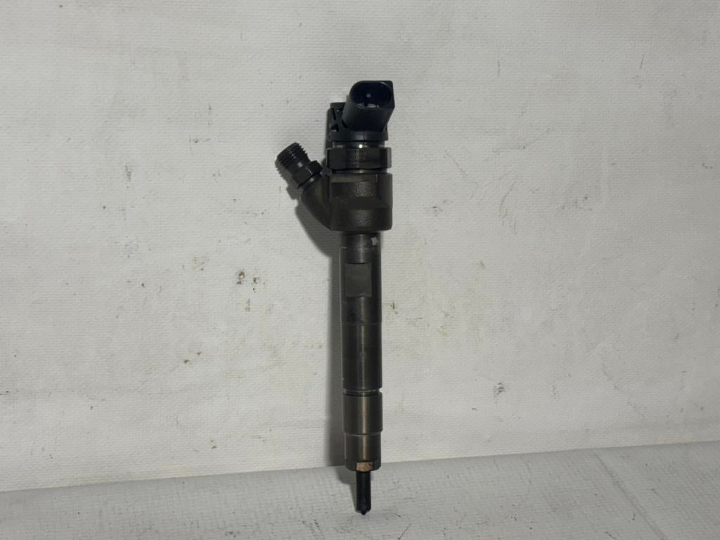 Injector 520D N47D20C 13 53 7 7 810 702/0445110 478 BMWF10, Ophalen, Gebruikt, C, C