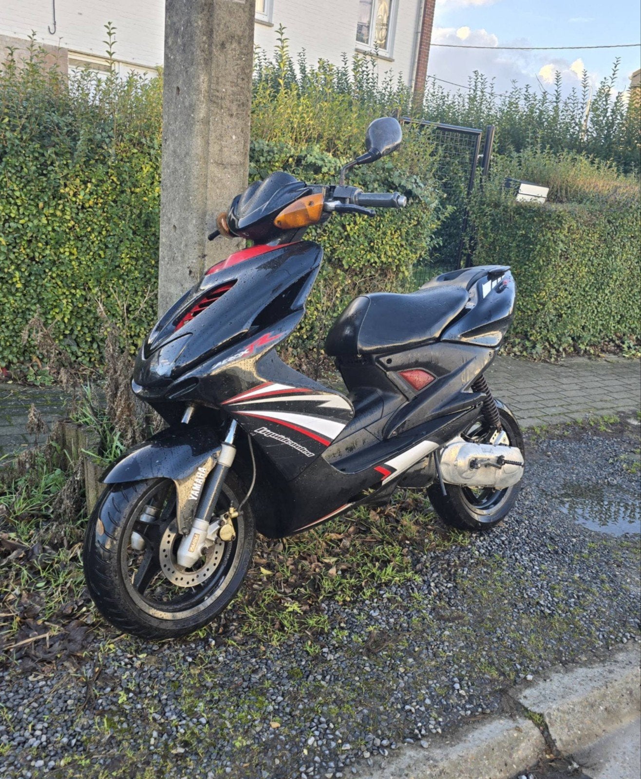 Om uw scooter te verkopen of terug te nemen, zelfs als deze, Fietsen en Brommers