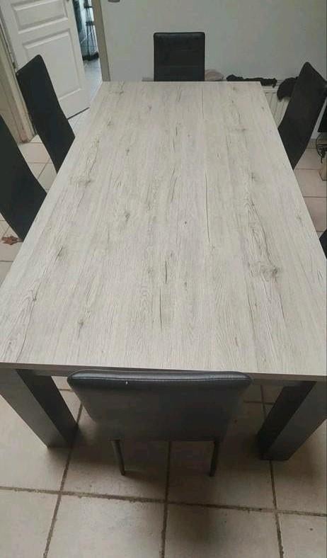 Eetkamer tafel te koop, Ophalen