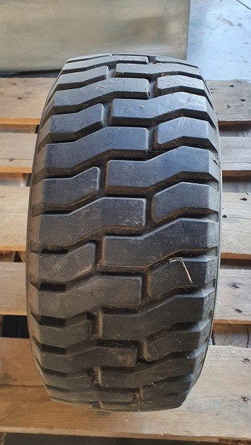 Heftruck banden Michelin XZR 180/70 R8, 2 stuks, Zakelijke goederen, Landbouw | Onderdelen | Banden, Velgen en Assen, Ophalen