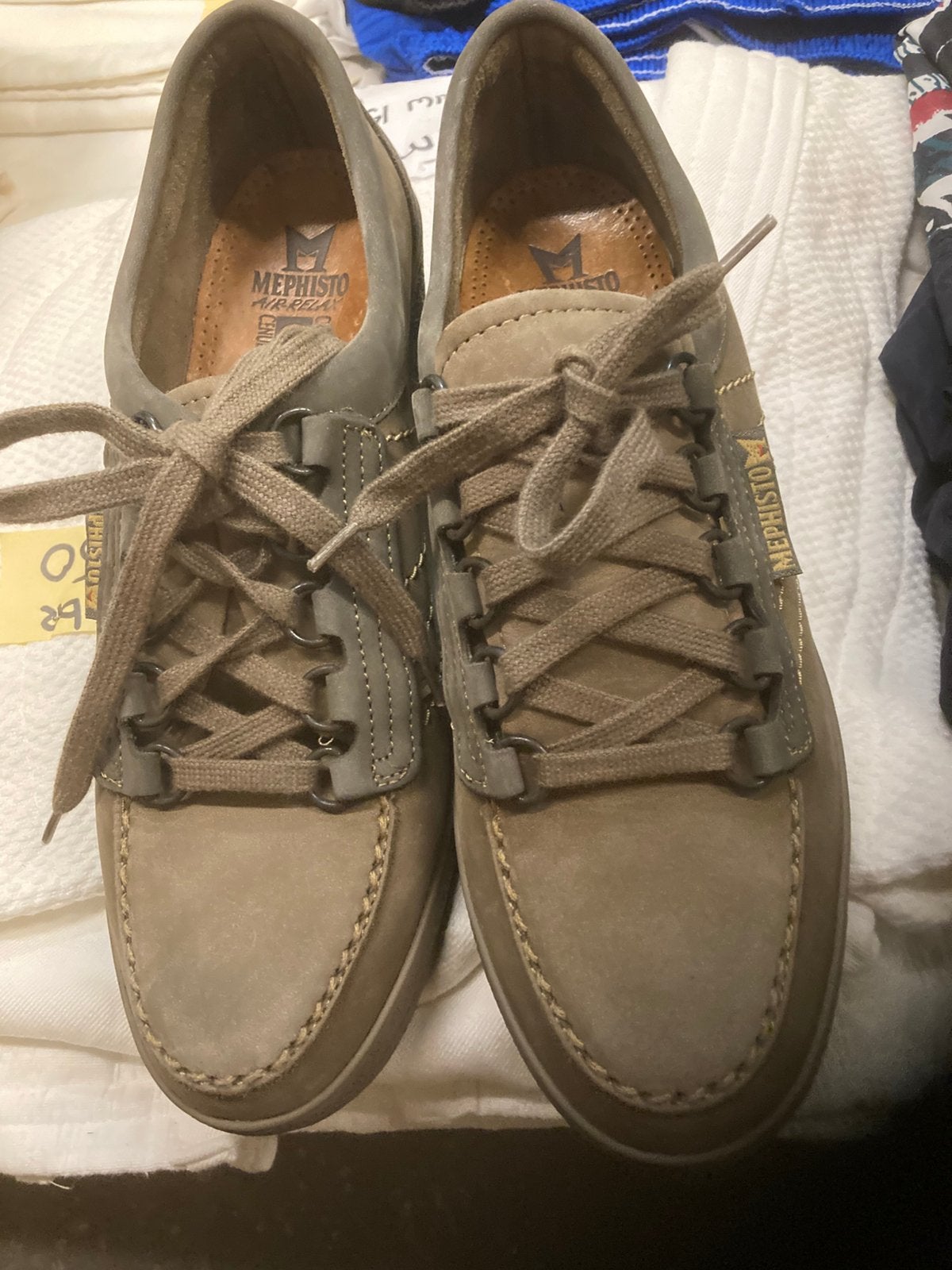 NIEUWE SCHOENEN MEPHISTO dames en heren., Kleding | Dames, Ophalen, Nieuw