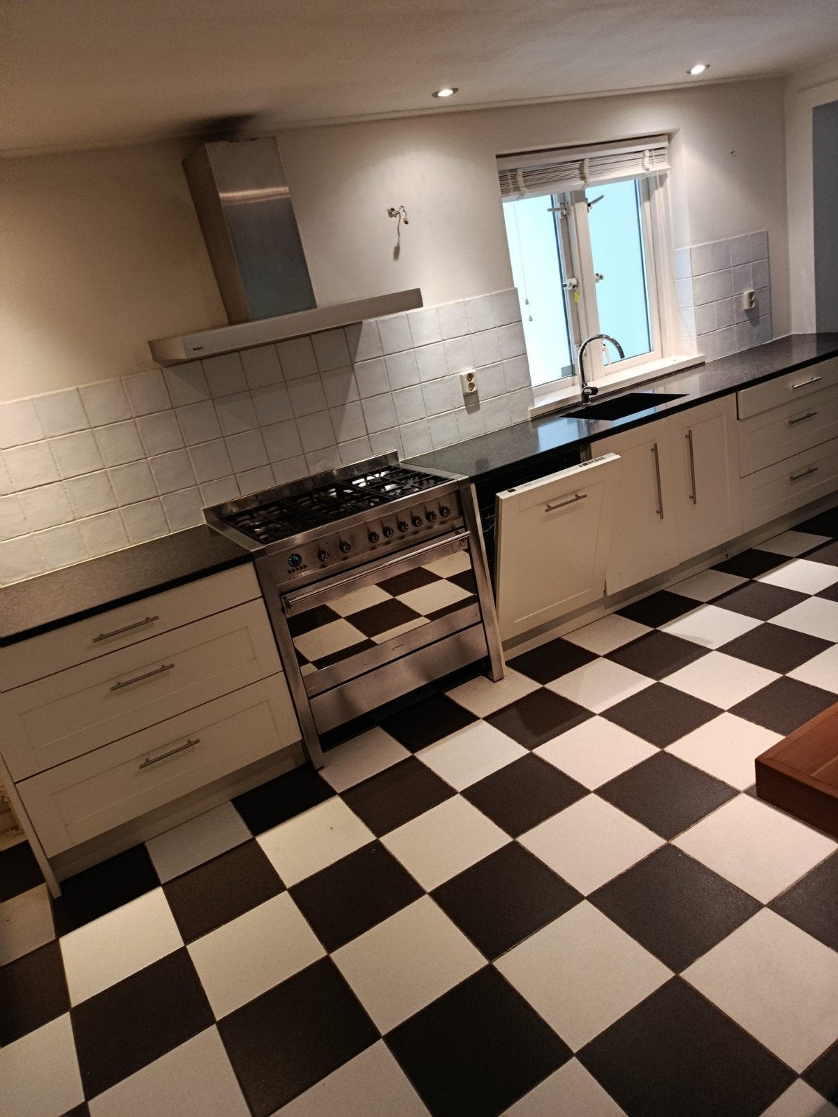 Cuisine équipée, Enlèvement