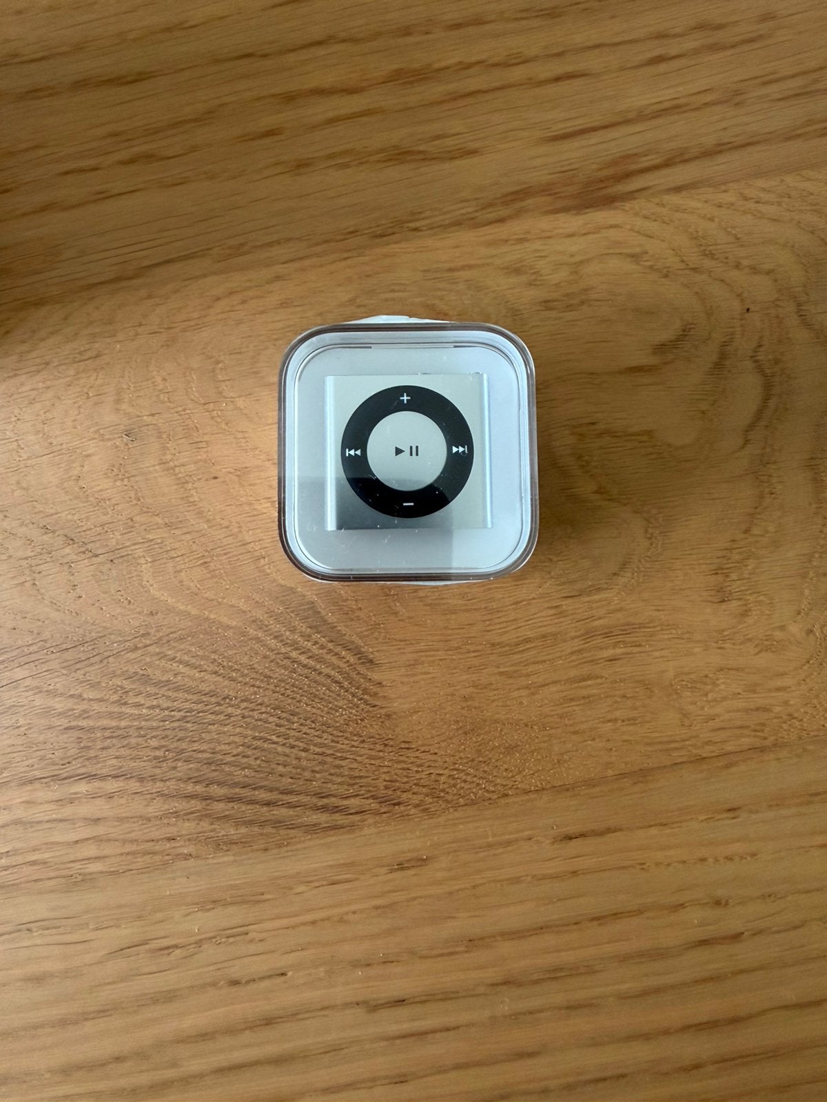 Apple iPod Shuffle 4e génération - 2 Go (modèle A1373), TV, Hi-fi & Vidéo, Lecteurs Mp3 | Apple iPod, Neuf, Shuffle, Enlèvement ou Envoi