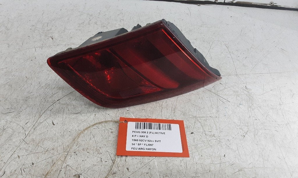 PANNEAU ARRIÈRE GAUCHE AVEC LAMPE Peugeot (9677818380), Kontakt-peugeot@peugeot.com, Utilisé, Peugeot Deutschland GmbH, Bahnhofsplatz
65423  Rüsselsheim, DE