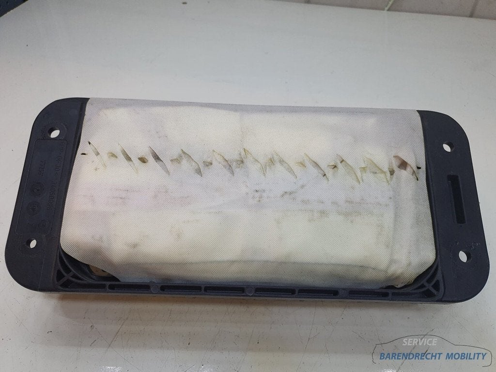 Mercedes W212 E Klasse passagiersairbag passagiers airbag A2, Mercedes-Benz AG, Mercedes-Benz, Utilisé, Mercedesstrasse 120
70372  Stuttgart, DE