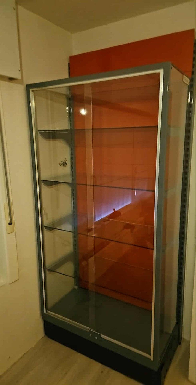 zeer mooie vitrinekast, Huis en Inrichting, Ophalen