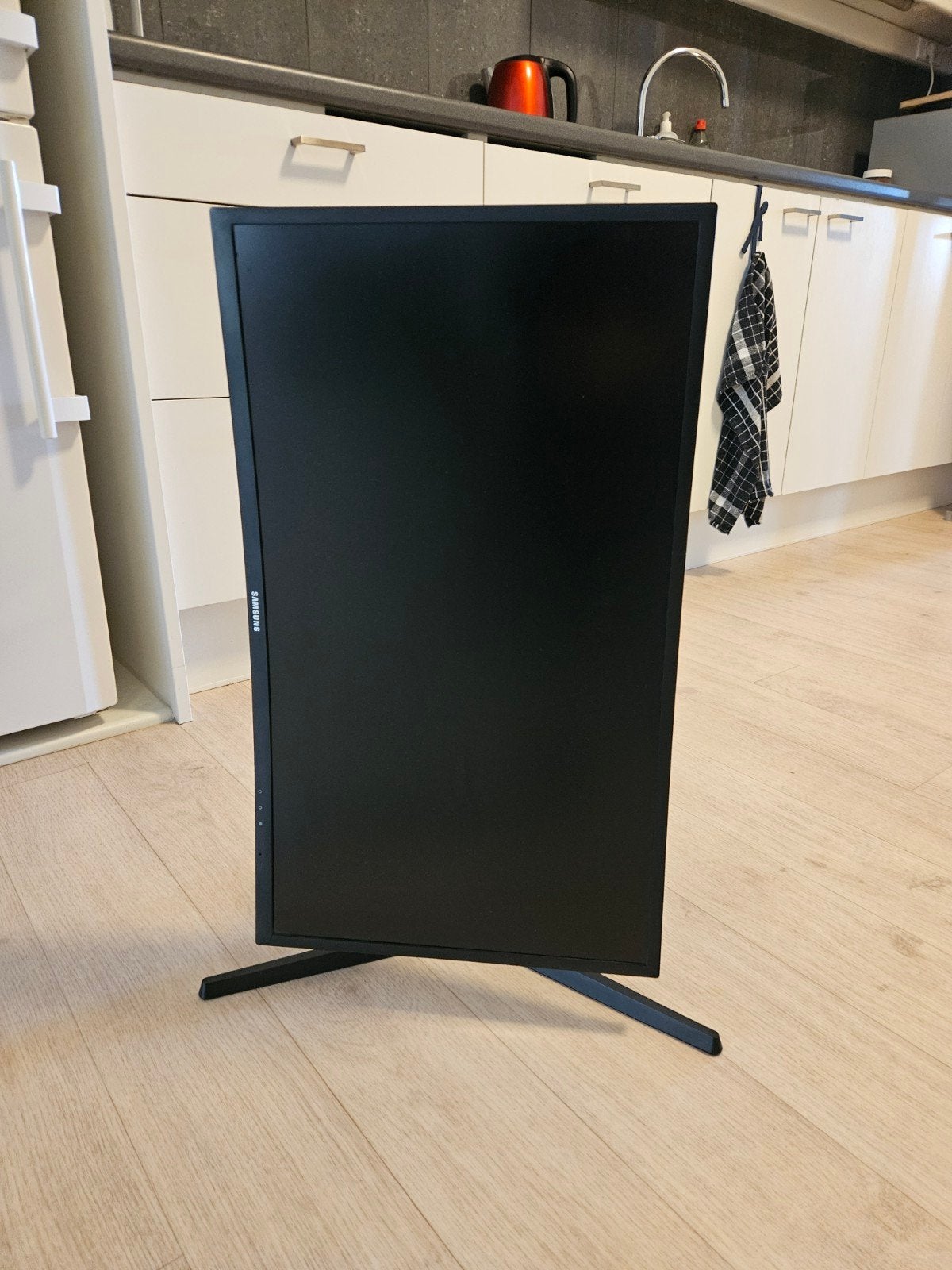 Samsung monitor 120Hz refresh rate, Computers en Software, Ophalen