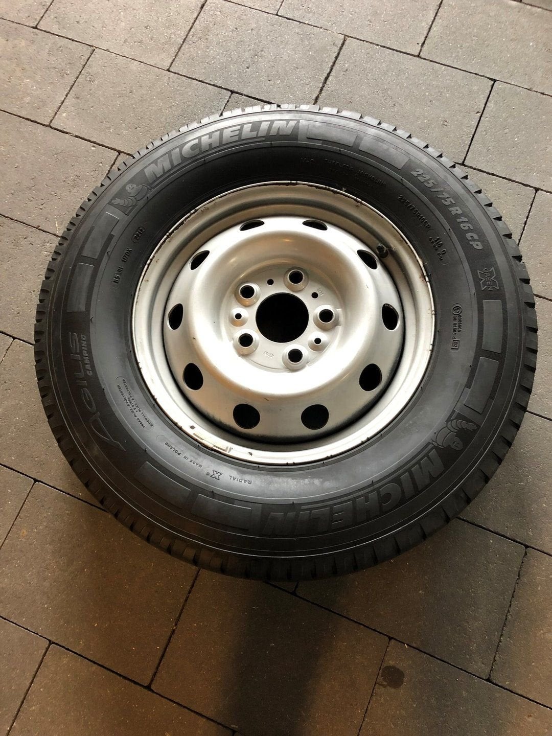 Fiat Ducato Maxi Heavy chassis 6Jx16H2, ET68 reservewiel met, Auto-onderdelen, Banden en Velgen, Ophalen, -, Banden en Velgen